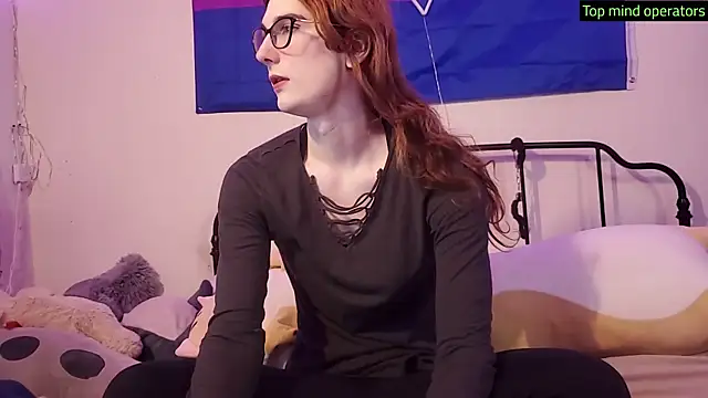 Mesmerized Mowo online show from 03.05.25