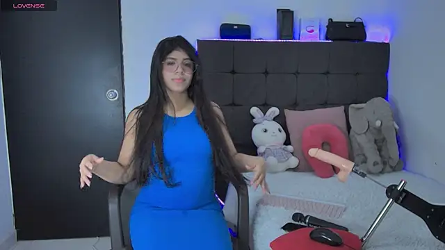 Snapshot of AmandaBrooks_18 chatting on 03.08.25 AmandaBrooks 18 online show from 03.08.25