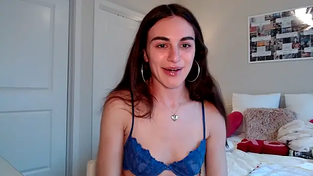 Snapshot of graciesmith27 chatting on 02.24.25 graciesmith27 online show from 02.24.25
