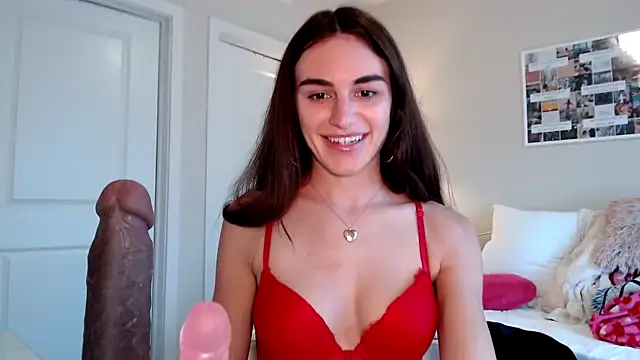 Snapshot of graciesmith27 chatting on 03.05.25 graciesmith27 online show from 03.05.25