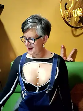 ilonna2025 online show from 01.16.26