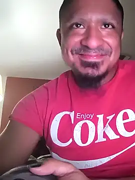 Snapshot of Burrrucecold00 chatting on 11.01.25 Burrrucecold00 online show from 11.01.25