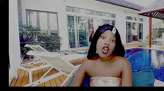 EroticSexyPrada online show from 01.31.25