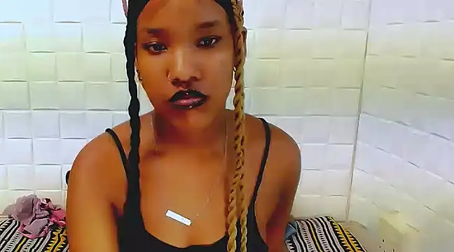 EroticSexyPrada online show from 03.23.25