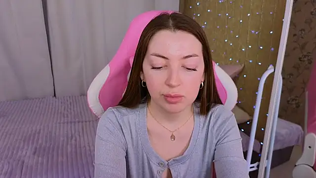 Ann moon   online show from 02.01.25