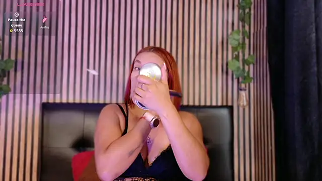 Sophie new25 online show from 10.03.25