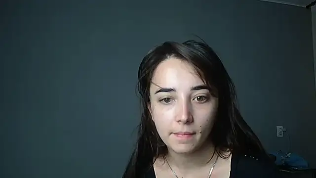 Eva Gloryy online show from 10.27.25