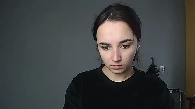 Eva Gloryy online show from 01.15.26