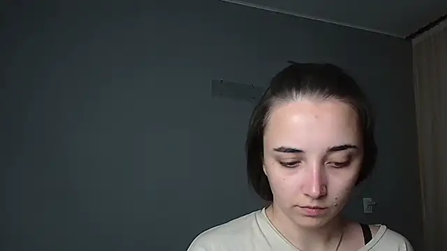 Eva Gloryy online show from 05.15.26