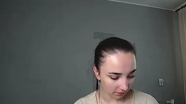 Eva Gloryy online show from 05.23.26