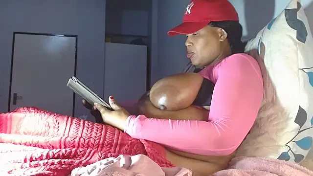 Snapshot of bubblendz1988 chatting on 11.20.25 bubblendz1988 online show from 11.20.25