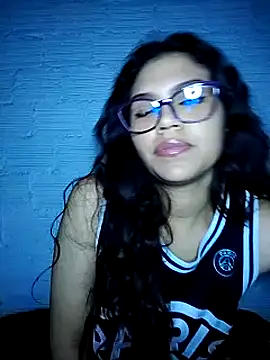 Snapshot of enid_greins chatting on 01.28.25 enid greins online show from 01.28.25