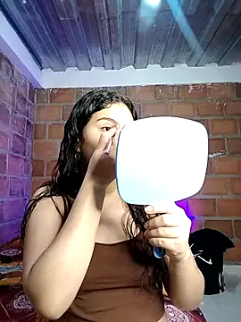 Snapshot of enid_greins chatting on 09.25.25 enid greins online show from 09.25.25