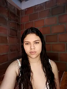 Snapshot of enid_greins chatting on 10.29.25 enid greins online show from 10.29.25