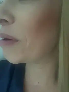 viktoria davis  online show from 02.19.25