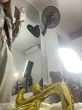 viktoria davis  online show from 01.10.26