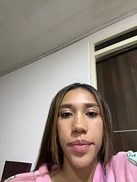 Snapshot of zoe_storm chatting on 01.30.25 zoe storm online show from 01.30.25