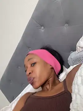 Go Meg online show from 10.14.25