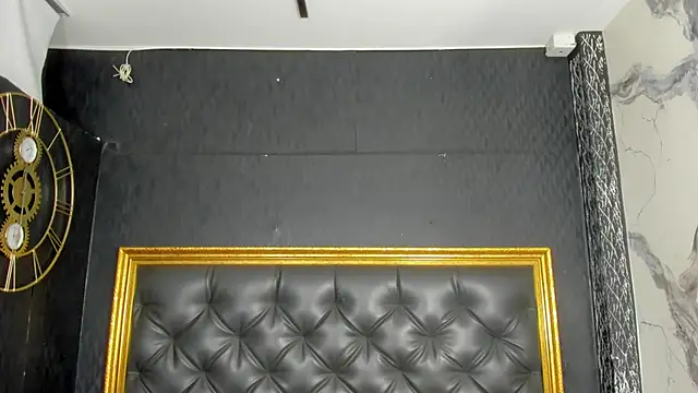 DalayMoore online show from 11.03.25