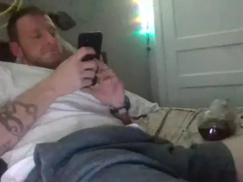 biggzee6 online show from 02.13.25