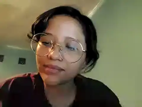 Snapshot of CelestGirl chatting on 03.17.25 CelestGirl online show from 03.17.25