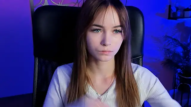 DakotaaJohnnson online show from 02.06.25