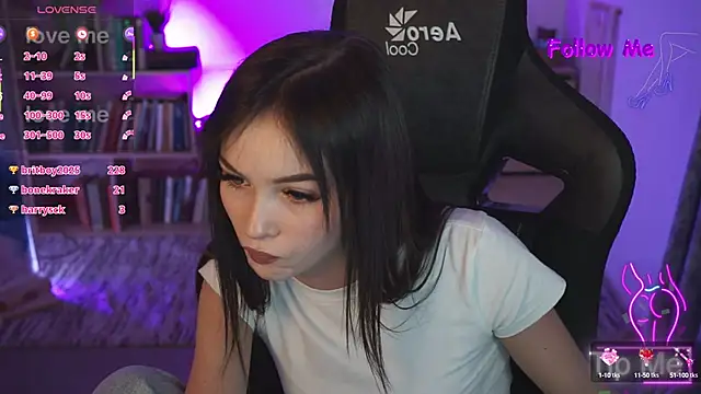 DakotaaJohnnson online show from 03.22.25