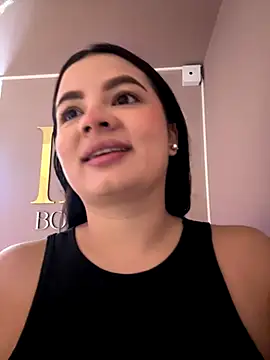 Snapshot of ValeriaOrtega chatting on 10.19.25 ValeriaOrtega online show from 10.19.25