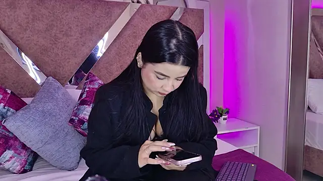 ValeriaOrtega online show from 03.18.26