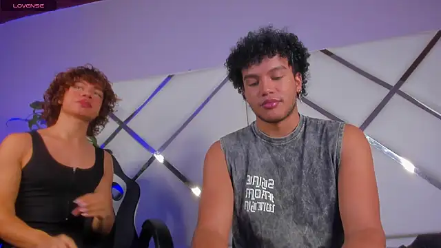 Snapshot of DanteAndKyle chatting on 11.12.25 DanteAndKyle online show from 11.12.25