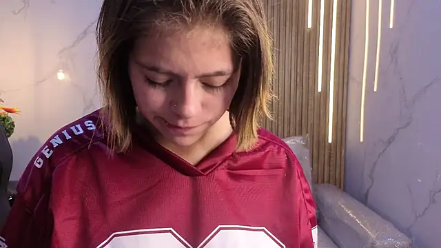Kitten Cam online show from 05.13.26