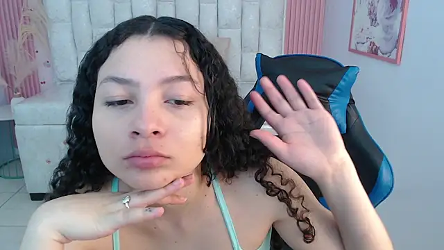 shalon diaz s online show from 10.27.25