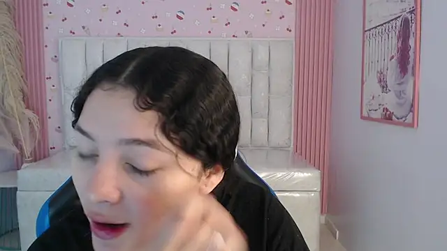 shalon diaz s online show from 12.05.25