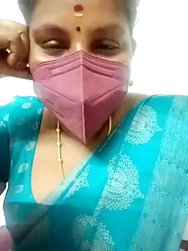 Snapshot of Tamil_queen1 chatting on 01.22.25 Tamil queen1 online show from 01.22.25