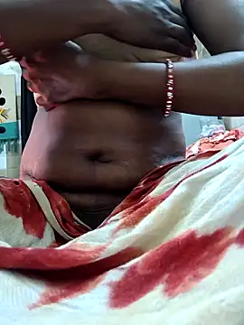 Snapshot of chocobbsimarn chatting on 01.24.25 chocobbsimarn online show from 01.24.25