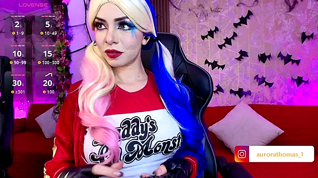 Aurora thomas  1 online show from 11.02.25