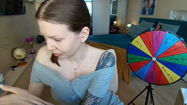 ReginaSparkle online show from 06.24.26
