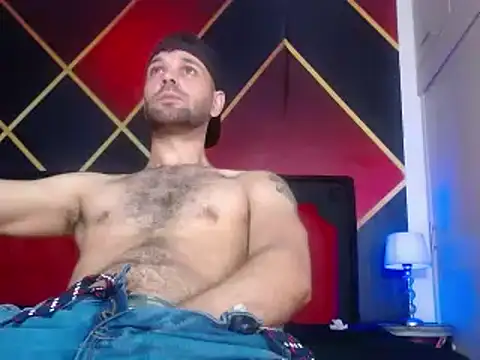 Snapshot of Cristian_white chatting on 02.28.25 Cristian white online show from 02.28.25