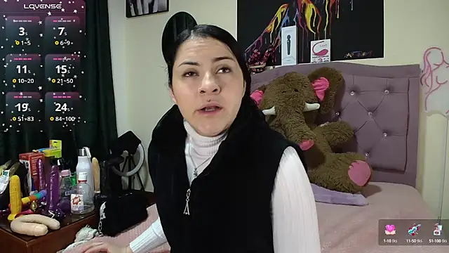 Emmie Hot online show from 09.09.25