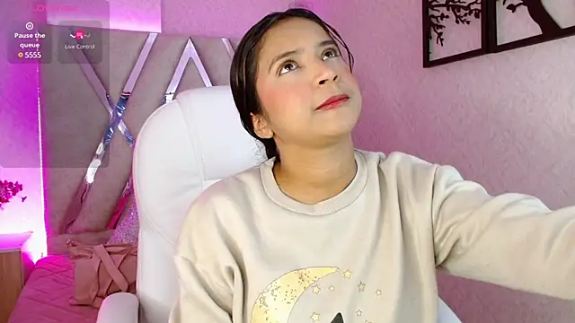 Snapshot of Sophia_waalker__1 chatting on 01.24.25 Sophia waalker 1 online show from 01.24.25