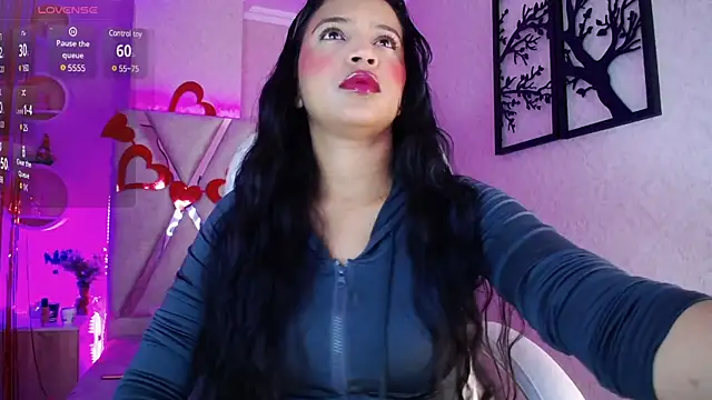 Snapshot of Sophia_waalker__1 chatting on 02.19.25 Sophia waalker 1 online show from 02.19.25