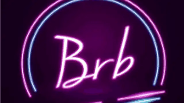 Snapshot of luxurycoupl chatting on 01.30.25 luxurycoupl online show from 01.30.25