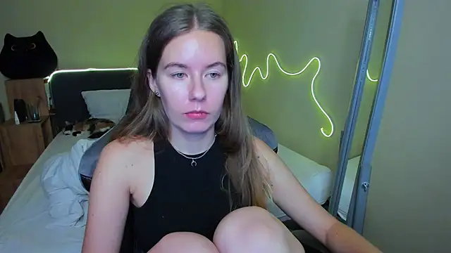 EmilyPaw online show from 11.22.25