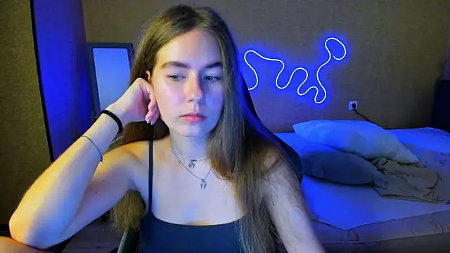 EmilyPaw online show from 05.22.26