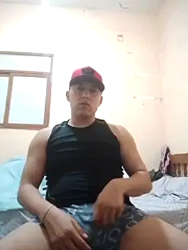 LuisMex1998 online show from 11.05.25