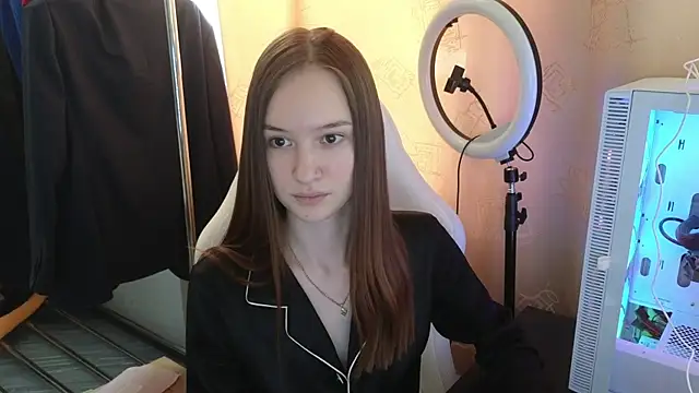 Seelexi online show from 03.15.25