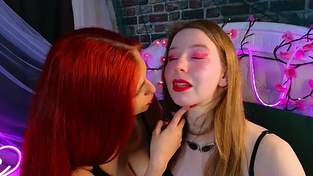 Snapshot of MarjorieBrown chatting on 03.17.26 MarjorieBrown online show from 03.17.26