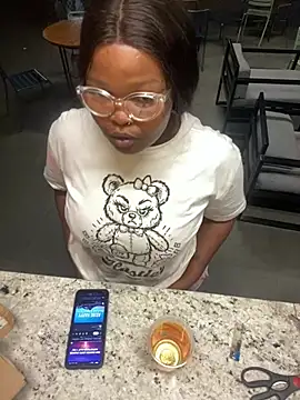 MidnightMuse666 online show from 04.26.26