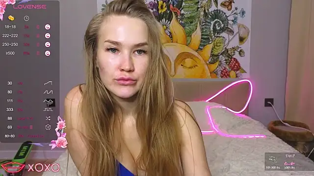 Snapshot of DianaShermy chatting on 11.09.25 DianaShermy online show from 11.09.25