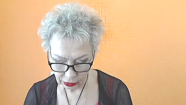 Snapshot of NessyJenixs chatting on 11.02.25 NessyJenixs online show from 11.02.25